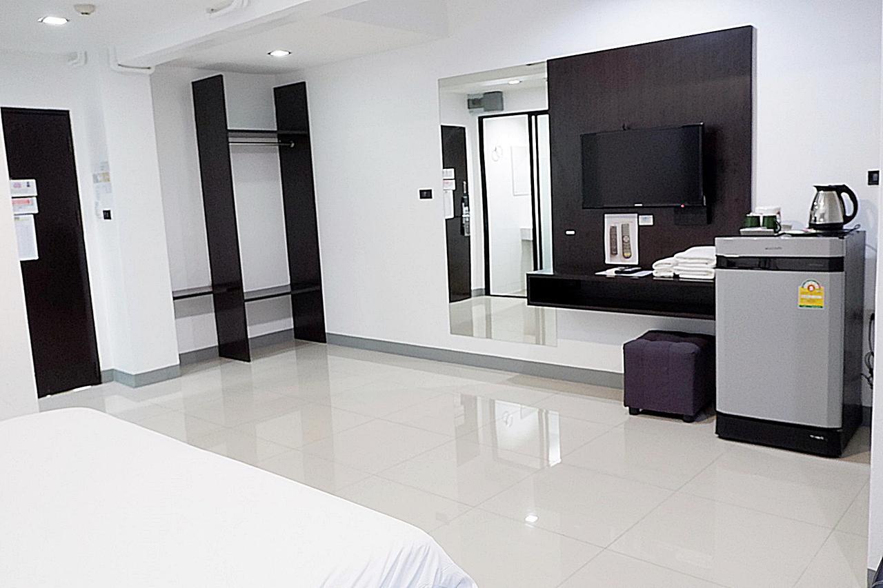 ראיונג Izen Budget Hotel & Residence מראה חיצוני תמונה
