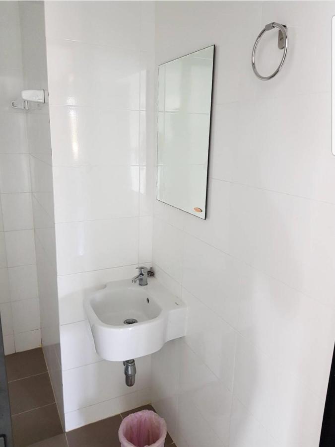 ראיונג Izen Budget Hotel & Residence מראה חיצוני תמונה